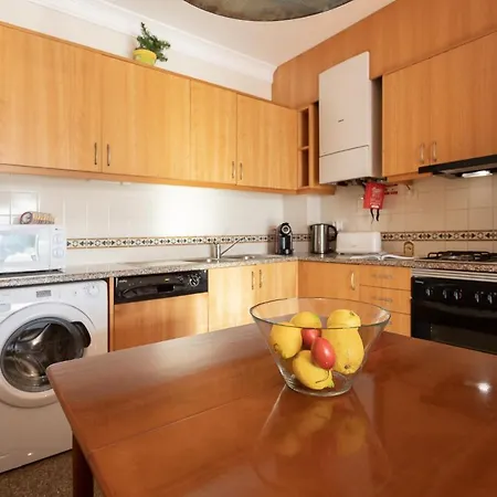 Surf- Com Vista O Oceano - By Smarthomes